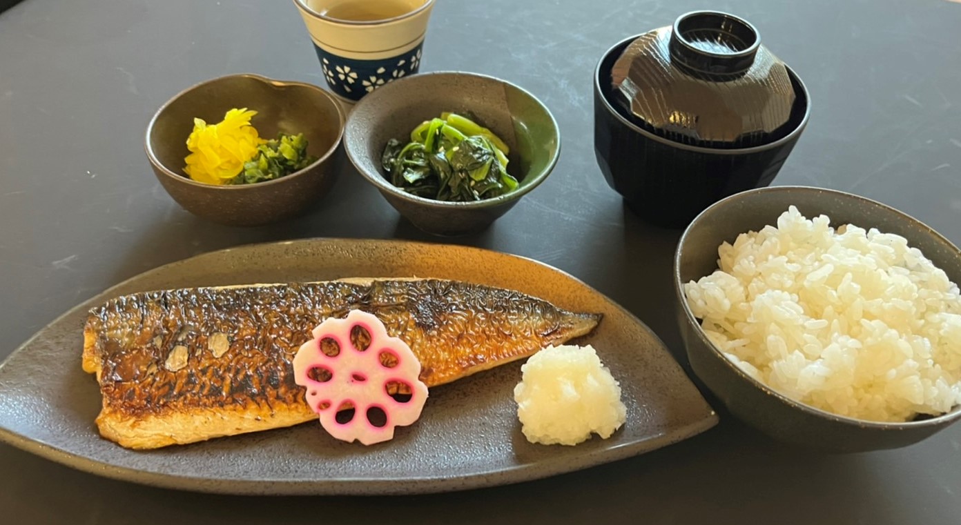 鯖の塩焼き